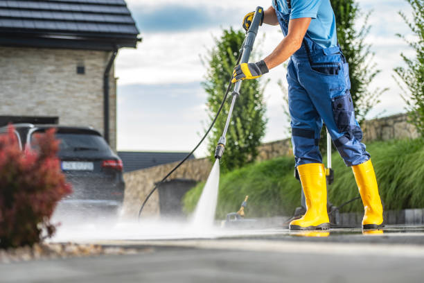 Best Pool Deck Cleaning  in Troy, NY